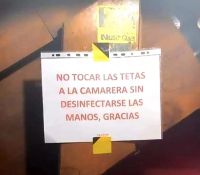 Un bar de Gijón en el ojo del huracán por un cartel sexista