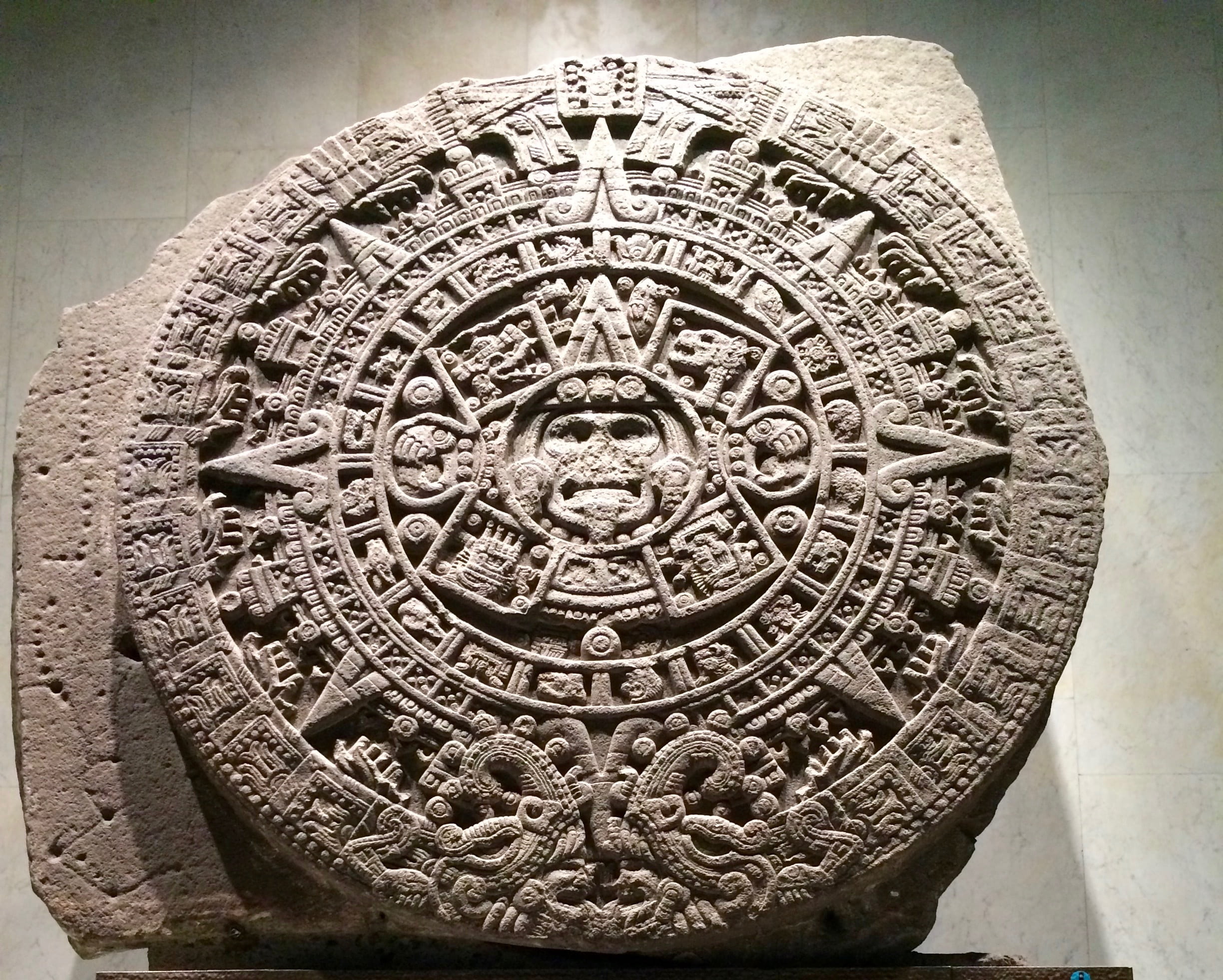 Una corrección de la profecía de los mayas desvela que el fin del mundo será este año 