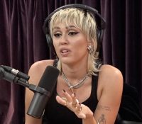 Miley Cyrus renuncia a sus creencias
