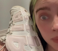 La confusión sobre el color de las zapatillas de Billie Eilish