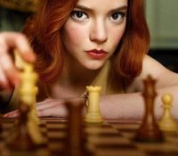 ‘Gambito de dama’ dispara la venta de juegos de ajedrez