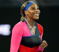 Serena realiza un gran partido y estará en semifinales