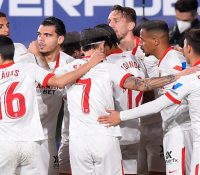 El Sevilla sigue en la lucha