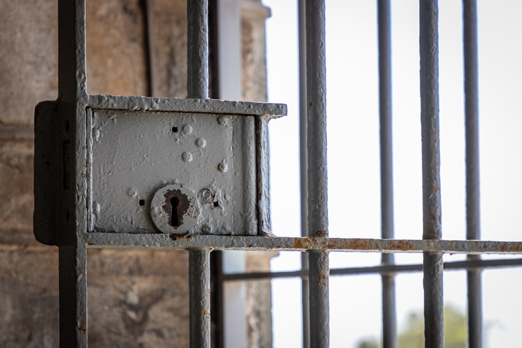 Una prisión cambia 600 cerraduras por el error de un becario 