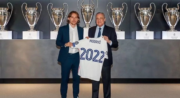 Modric será jugador del Real Madrid hasta 2022