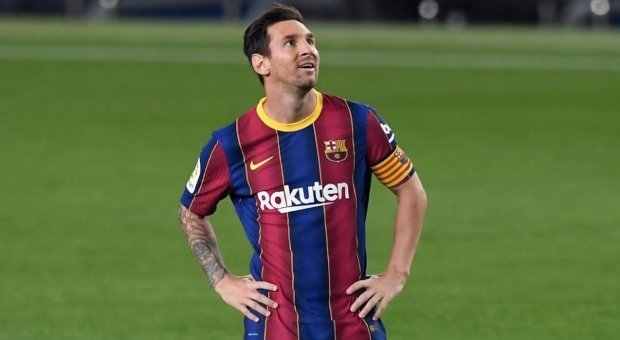 Messi alarga su contrato con el Barça por dos temporadas