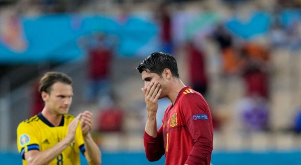 La falta de gol amarga a España