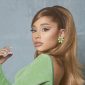 Ariana Grande presume de voz en la nueva versión en directo de ‘POV’