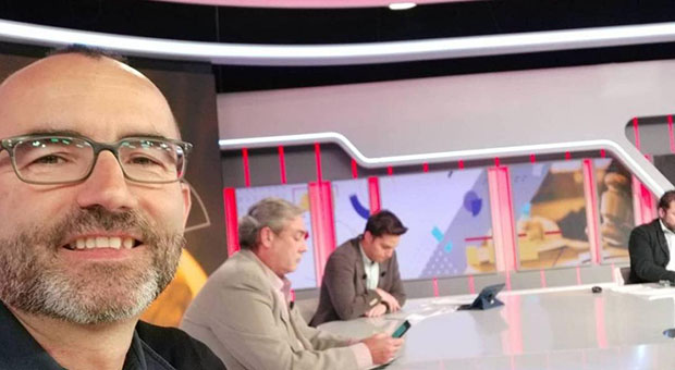 TVE ficha a Rafael Santandreu