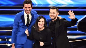 Laura Pausini y Mika presentarán Eurovisión 2022