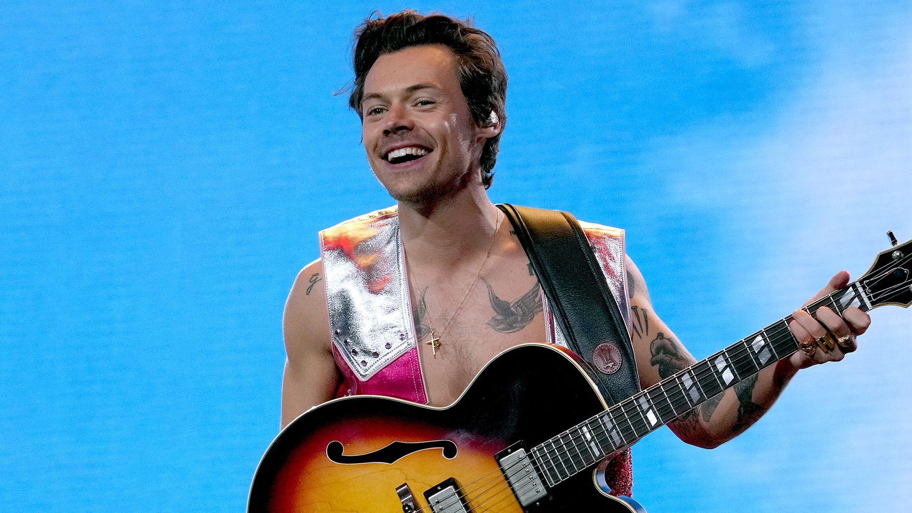 Harry Styles desvela la lista de canciones que formarán su nuevo disco