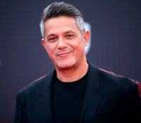 Alejandro Sanz estrena «Muero» junto a Kany García