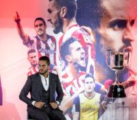 El Atlético de Madrid homenajea a Koke por ser el jugador con más partidos