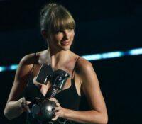 Taylor Swift triunfa en los MTV EMAs 2022
