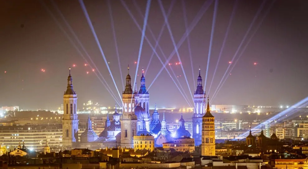 Monumental Tour enciende Zaragoza con un espectáculo histórico