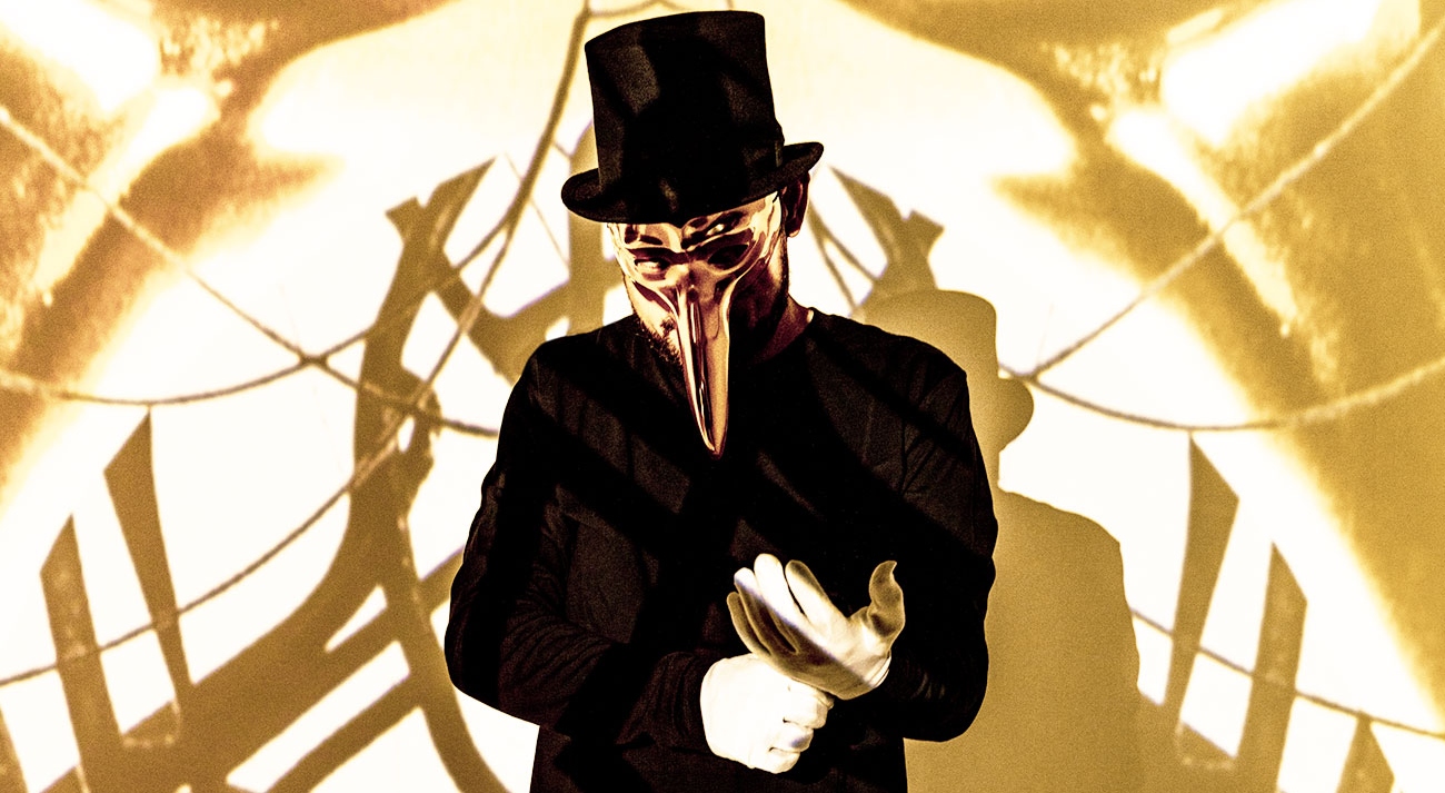 Claptone, primer headliner de Space the 360