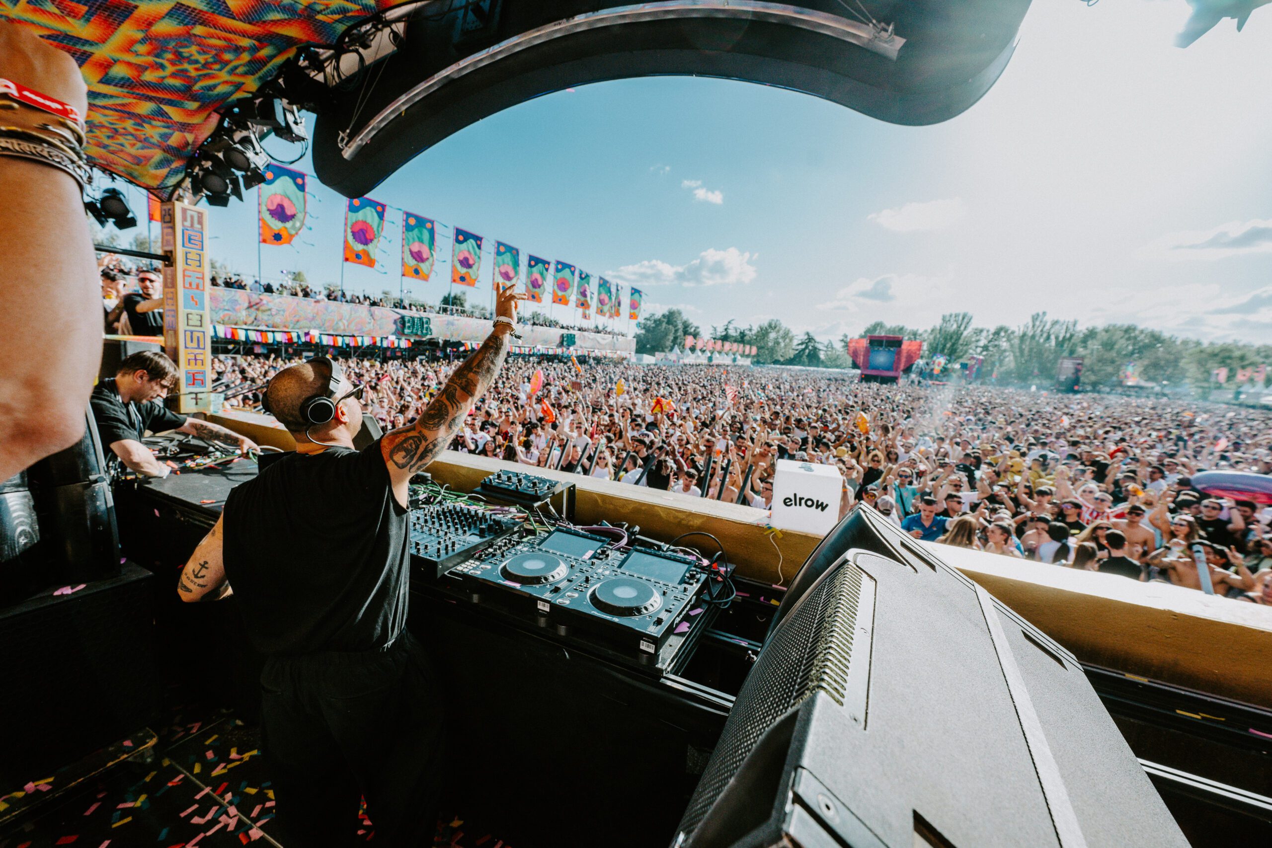 elrow Town