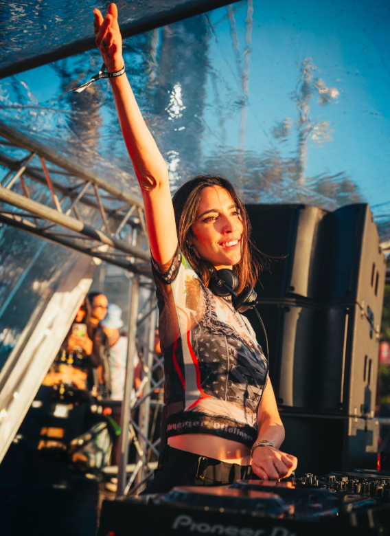 Amelie Lens