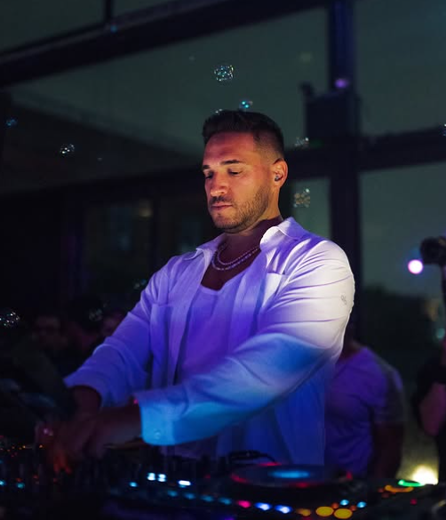 Jonas Blue